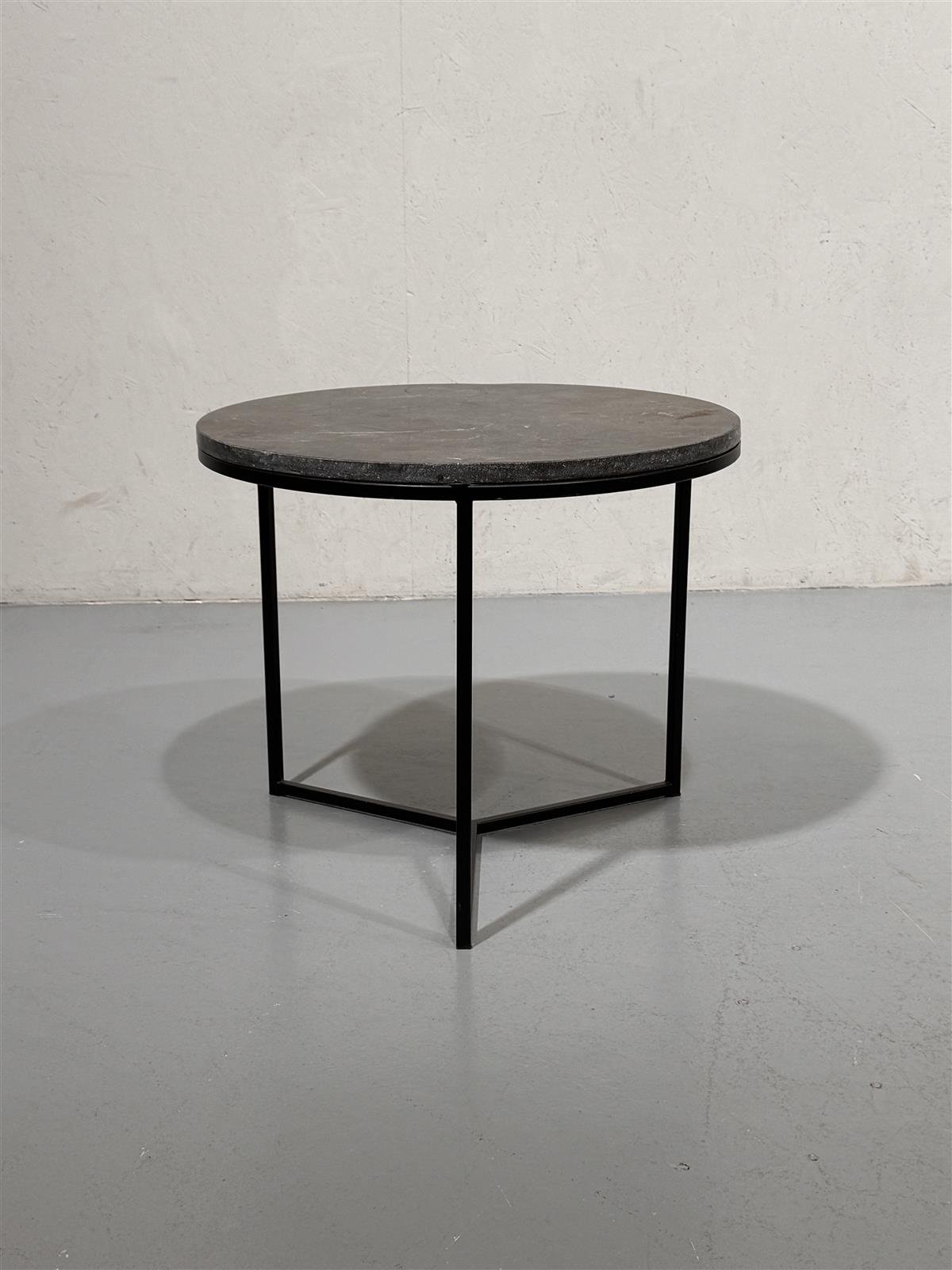 Pyöreä sohvapöytä kivitaso 60cm