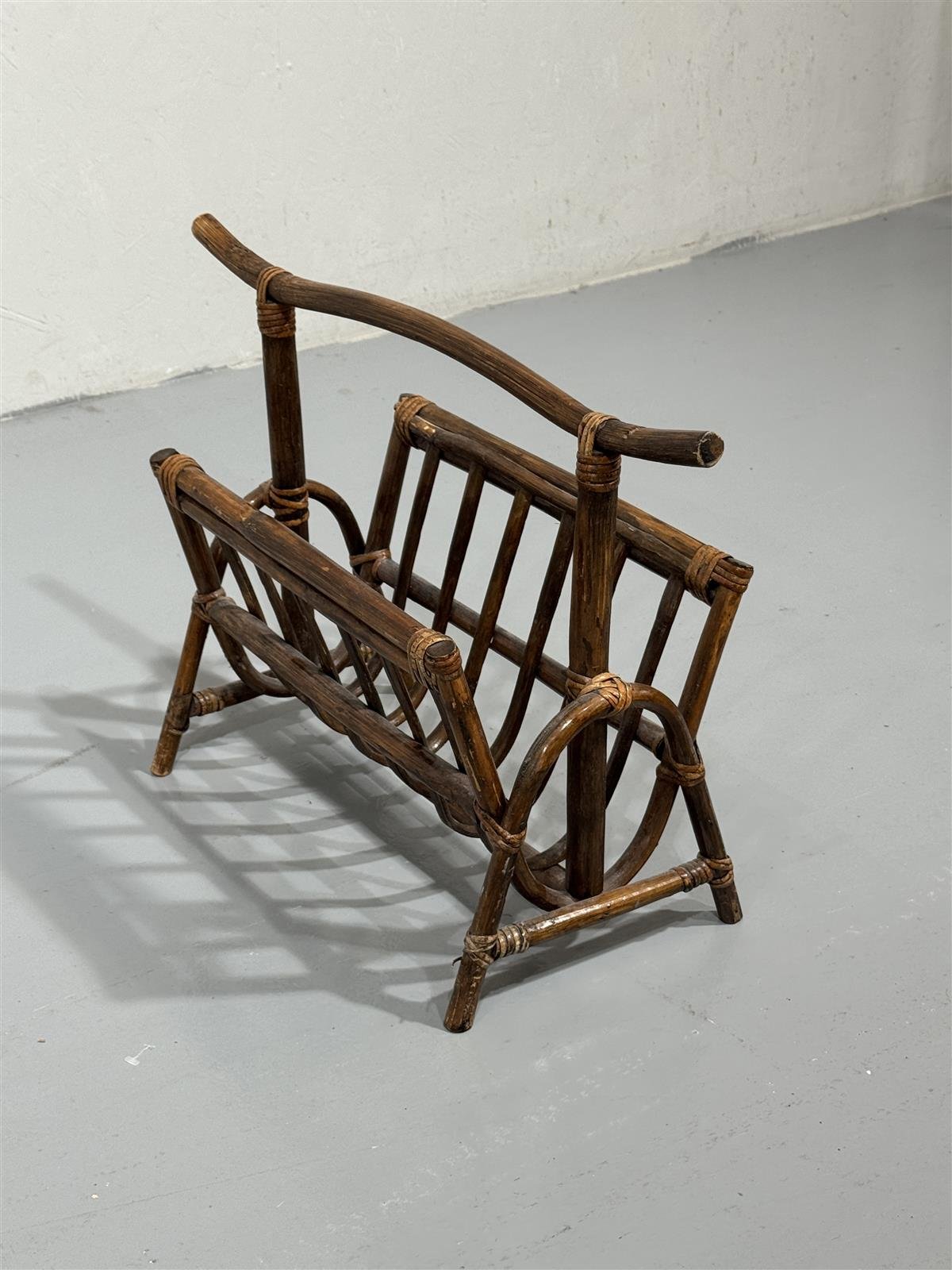 Rottinkinen lehtiteline