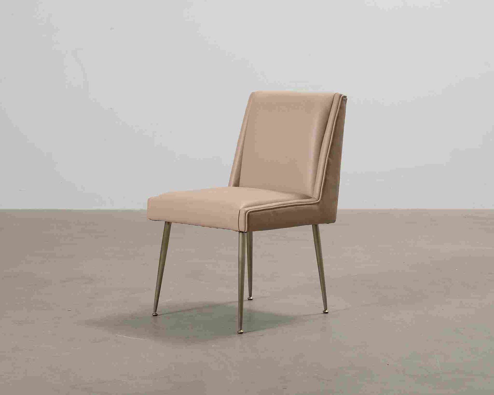 Ruth & Joanna Art ruokapöydän tuoli beige nahka