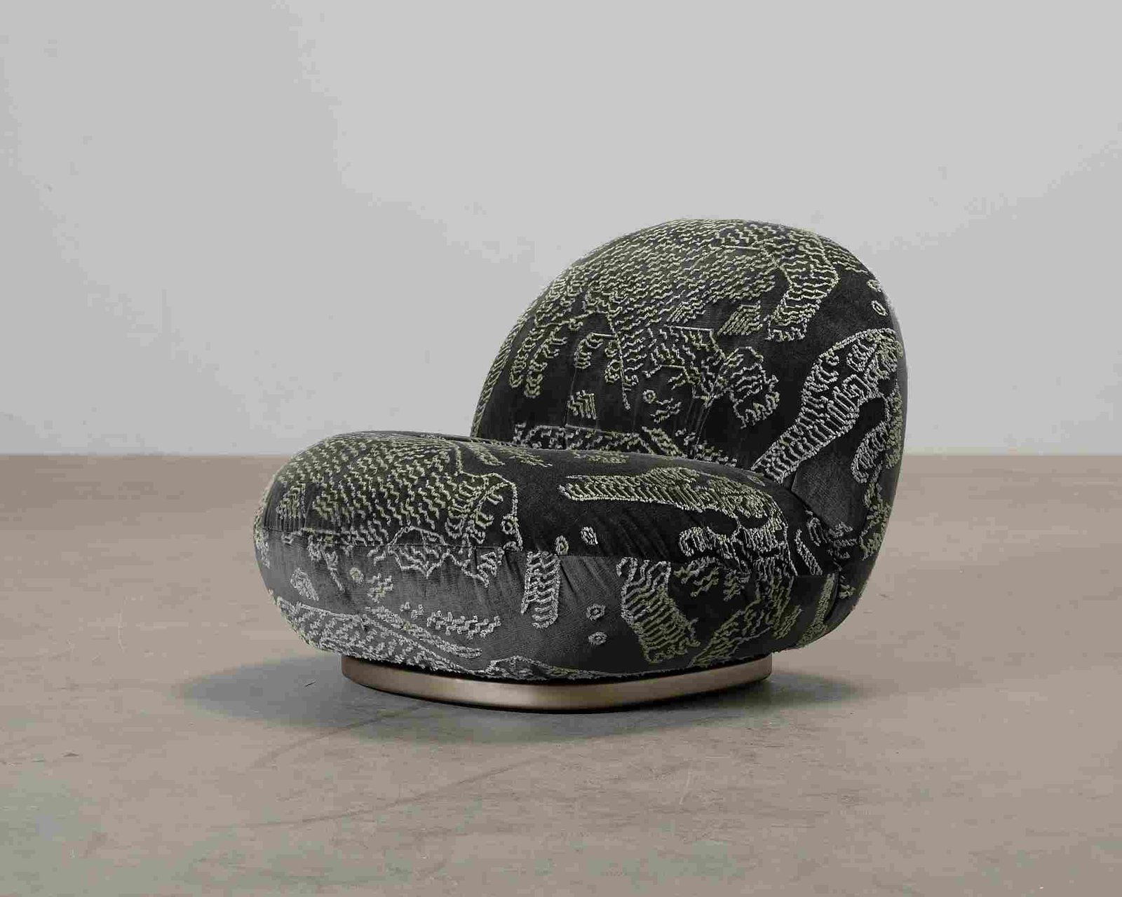 Gubi Pacha nojatuoli Tiger Mountain