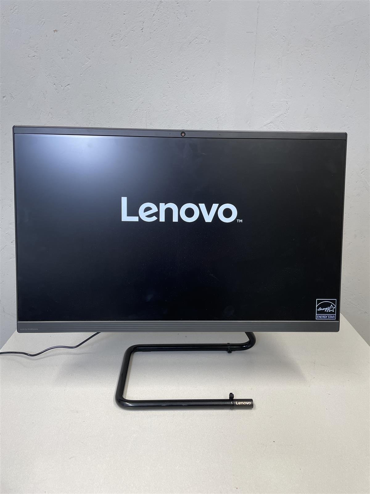Lenovo 24” ideaCentre AIO3 pöytätietokone