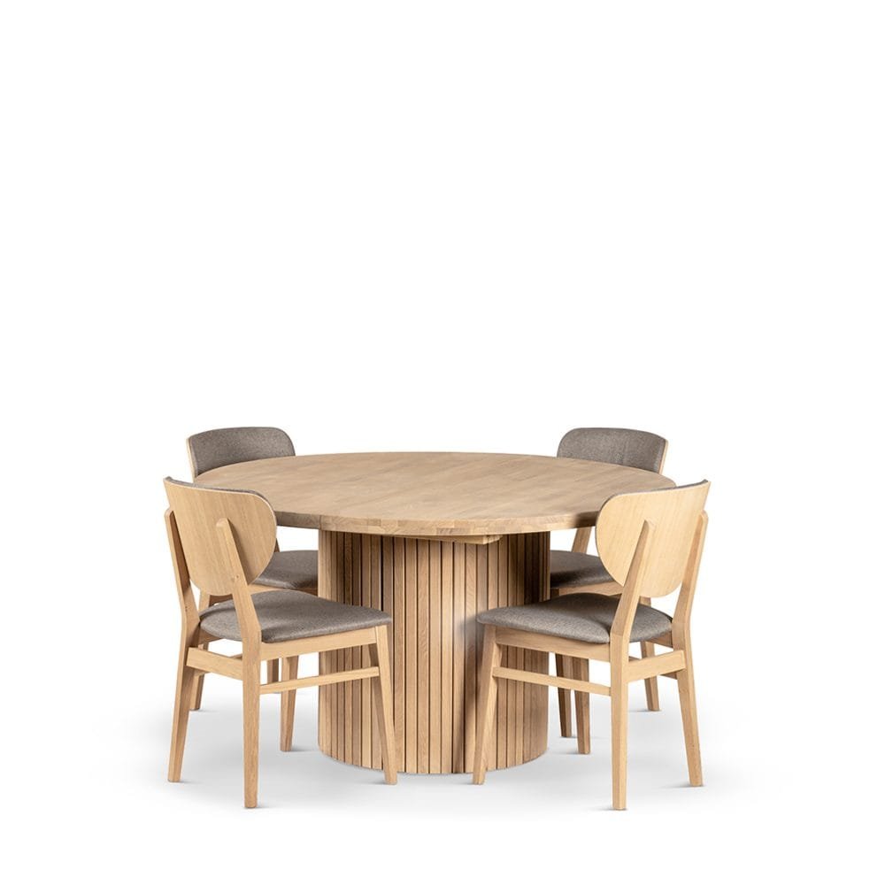 Pyöreä ruokapöytä Dresden 135 cm ja tuoleja - Pöytä ja 4 Fårö-tuolia