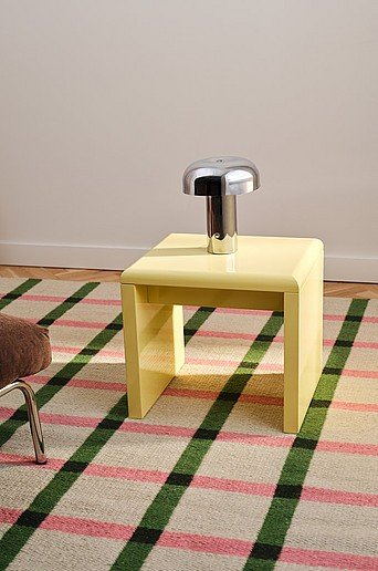 ZAROS pieni pöytä 40x40 cm