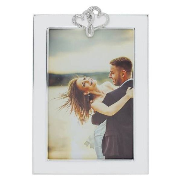 Hääkehys sydänkoristeella, kaksi kuvakokoa