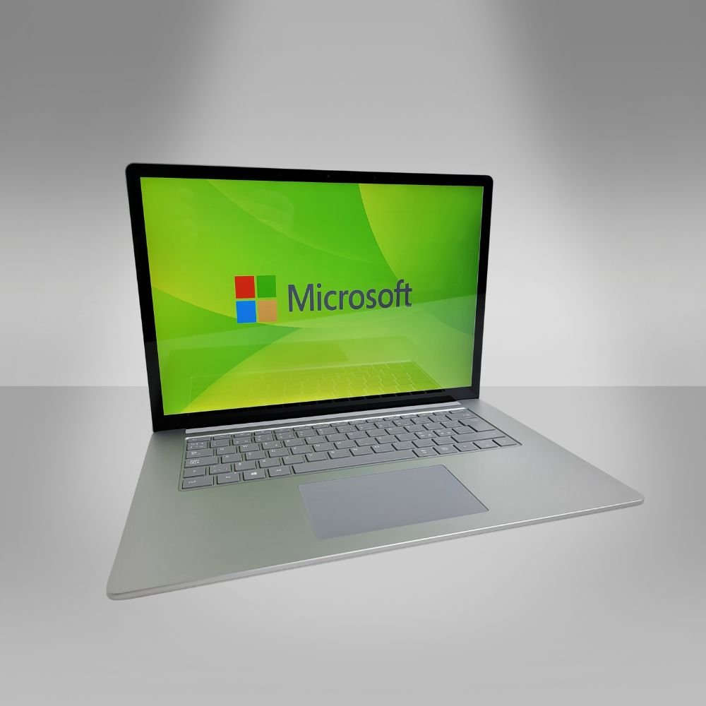 Microsoft Surface Laptop 3 15"I7 ja Kuntoluokka A- Musta