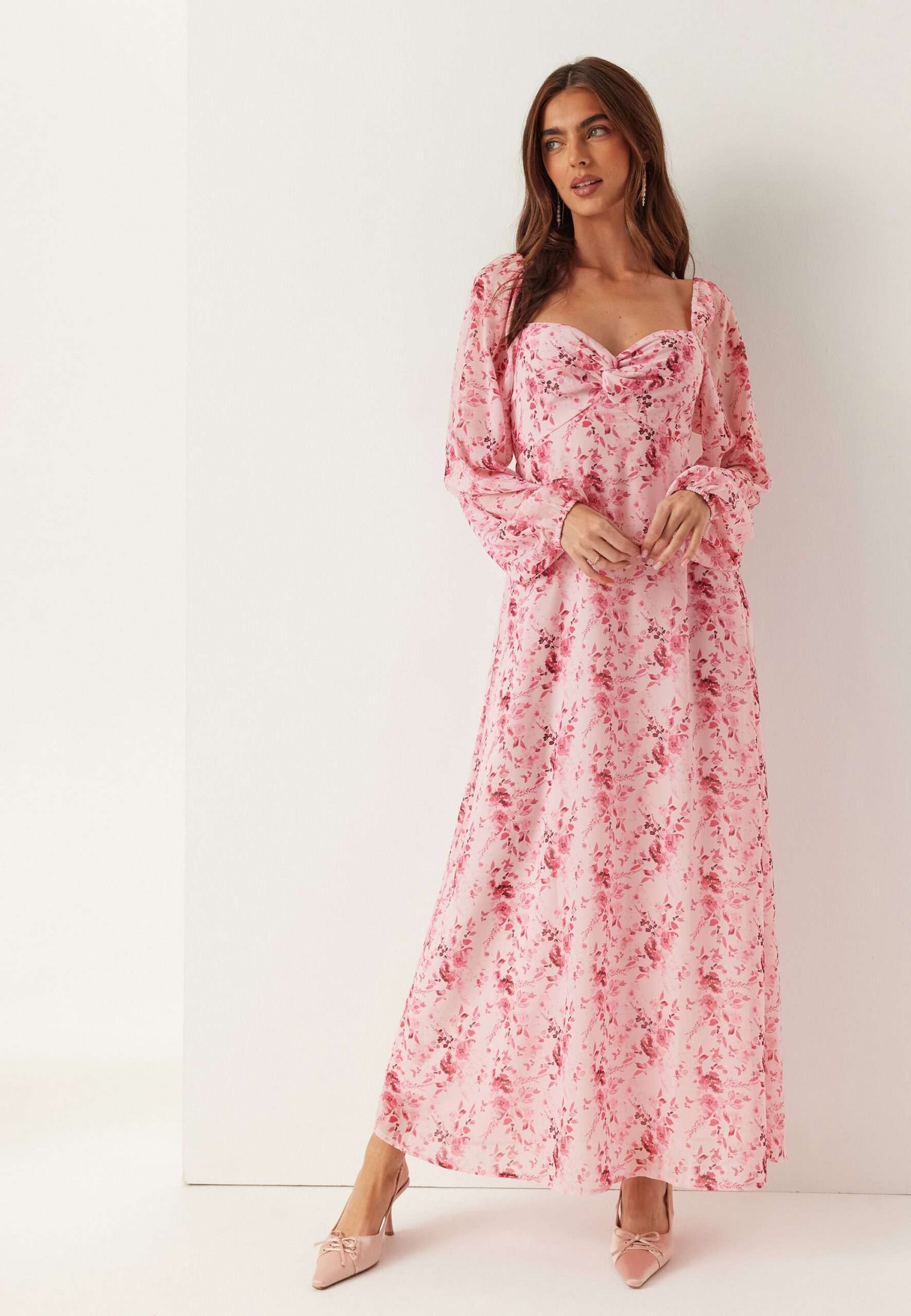 Twist Detail Maxi Dress