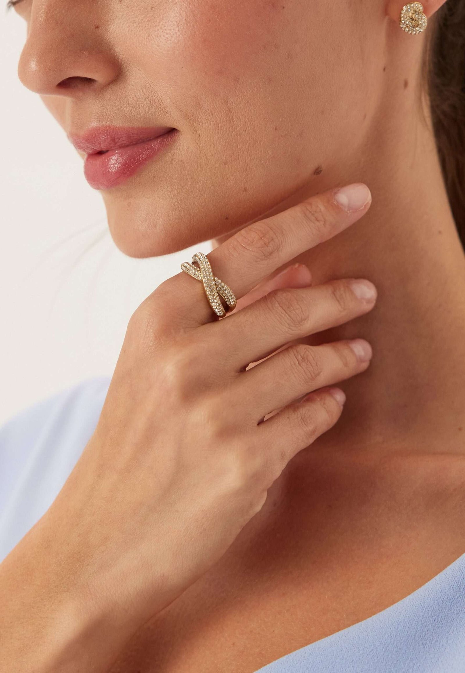 Cross Ring