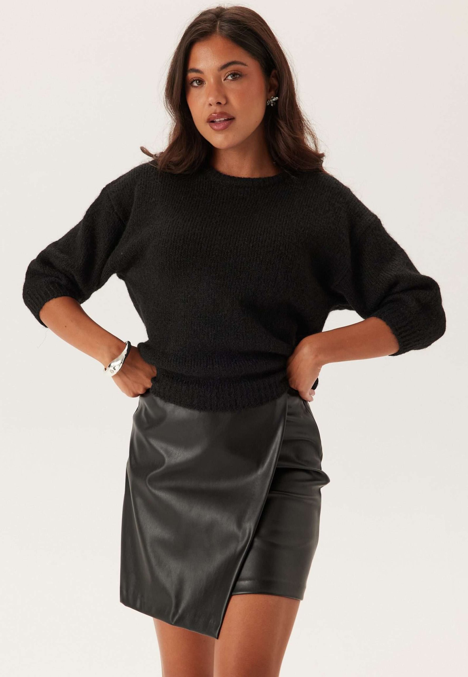 Short Sleeve Knitted Sweater
