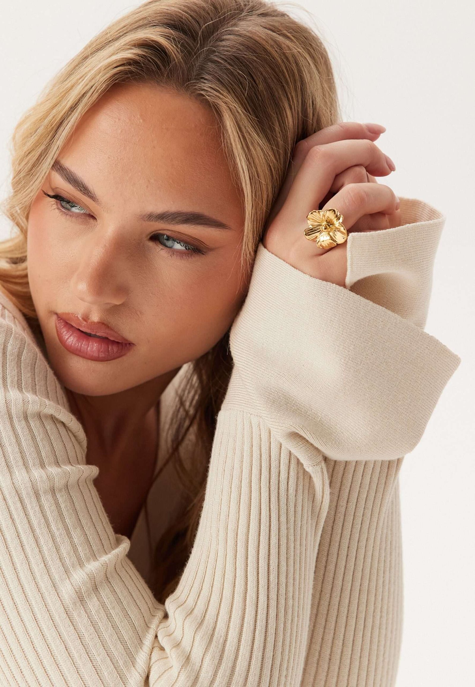 Daisy Ring