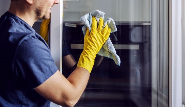 Kotisiivous tai ikkunanpesu 2-5h | jopa -57% | Pääkaupunkiseutu - kotisiivous tai ikkunanpesu