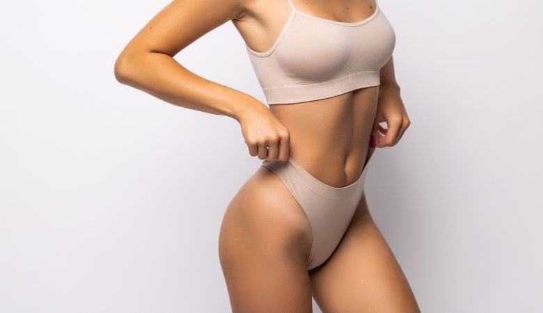 RF-hoito ja Cryo -hoito kasvoille tai vartalolle | -69 % | Helsinki, Ruoholahti - RF -hoito ja Cryo -hoito kasvoille tai vartalolle