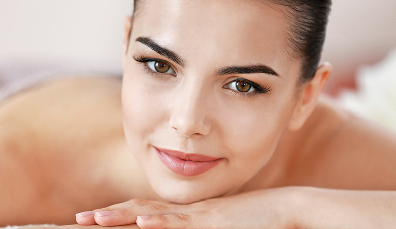 Ultraääni-ihonpuhdistus Decléor-tuotteilla | -59 % | Helsinki, Kamppi