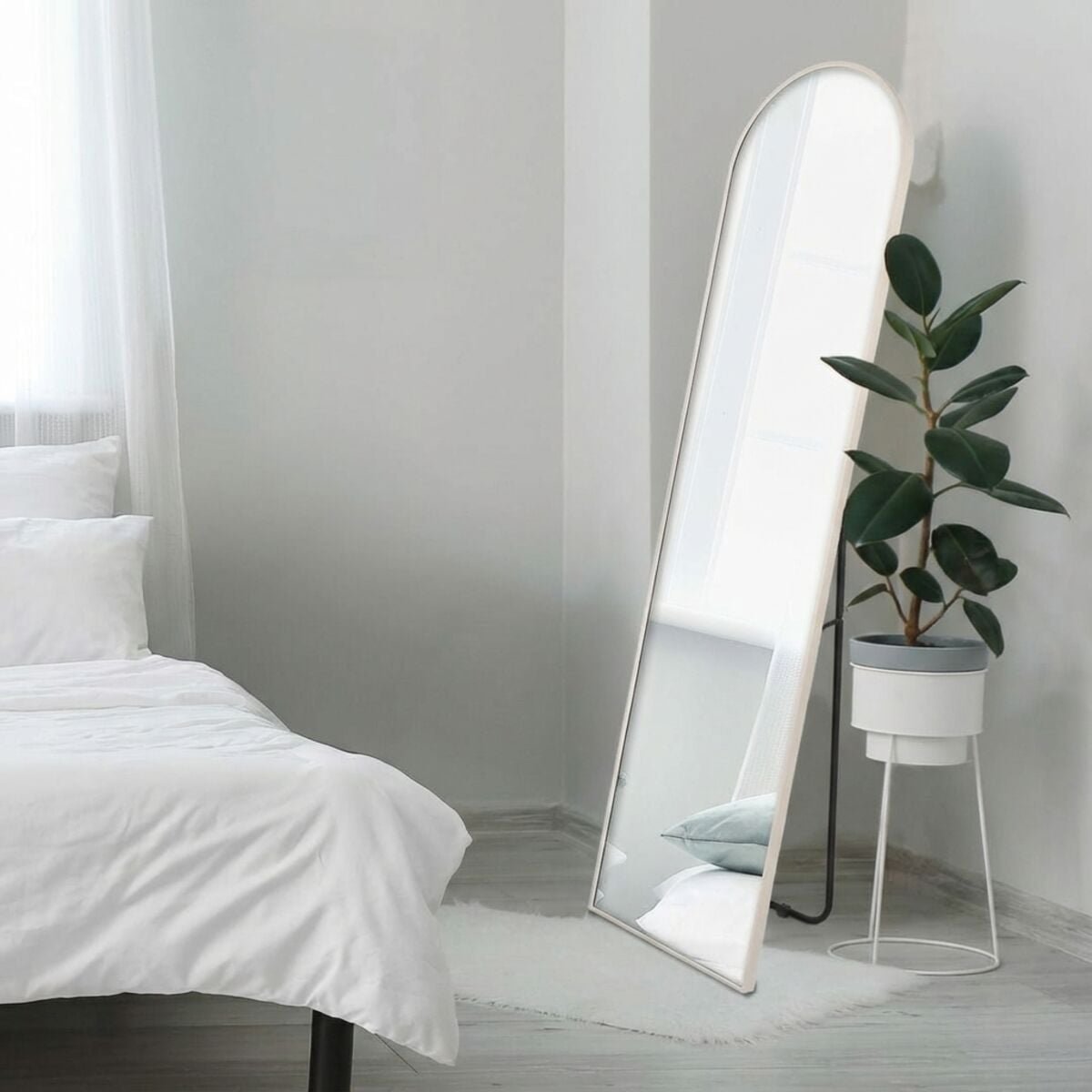 M&M Britt peili jalustalla 40x160 cm hiekka