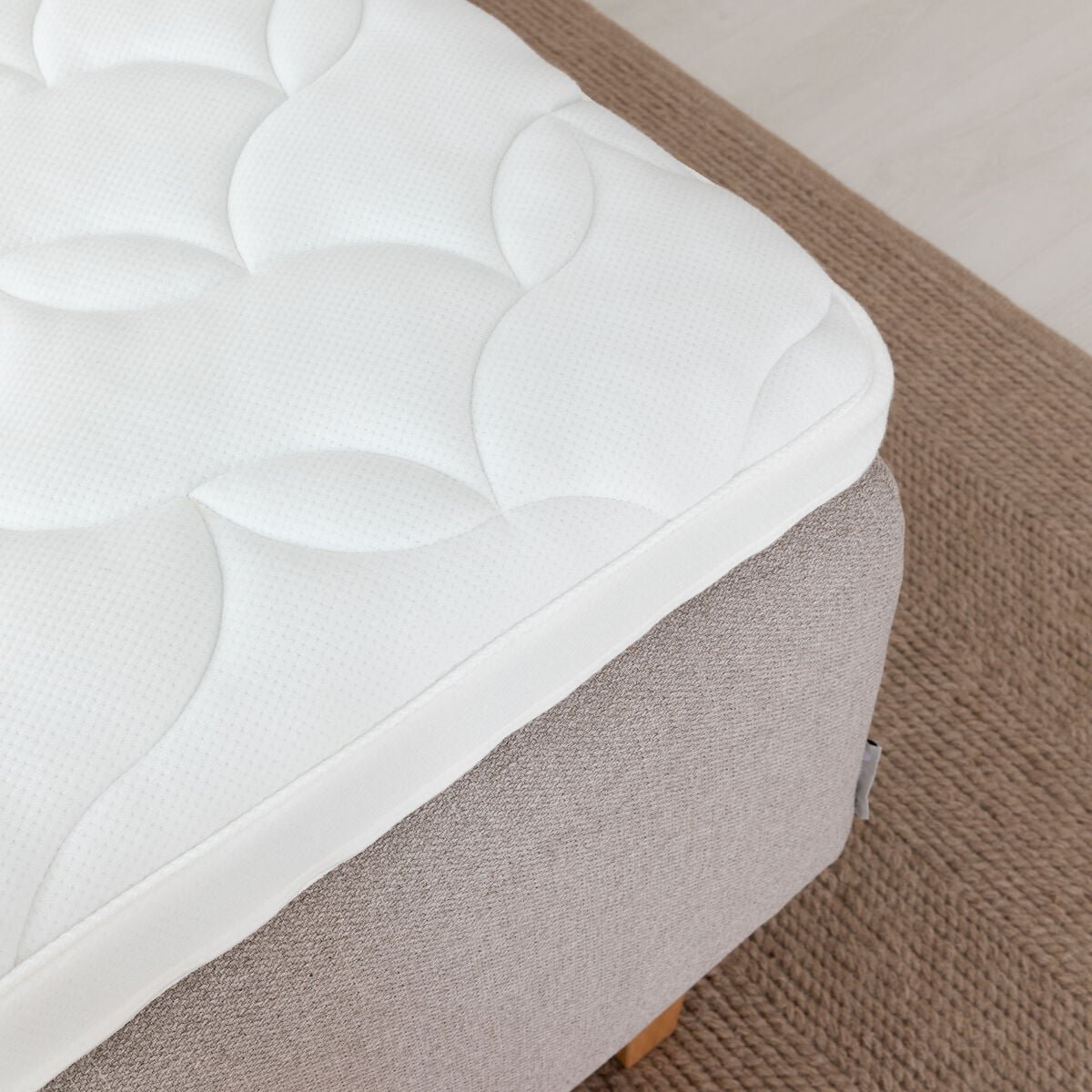 Unia Muoto petauspatja 140x200x9 cm