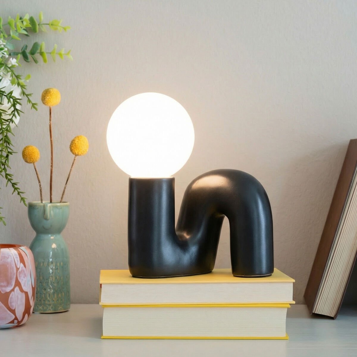 Trio Quinn pöytävalaisin G9 musta