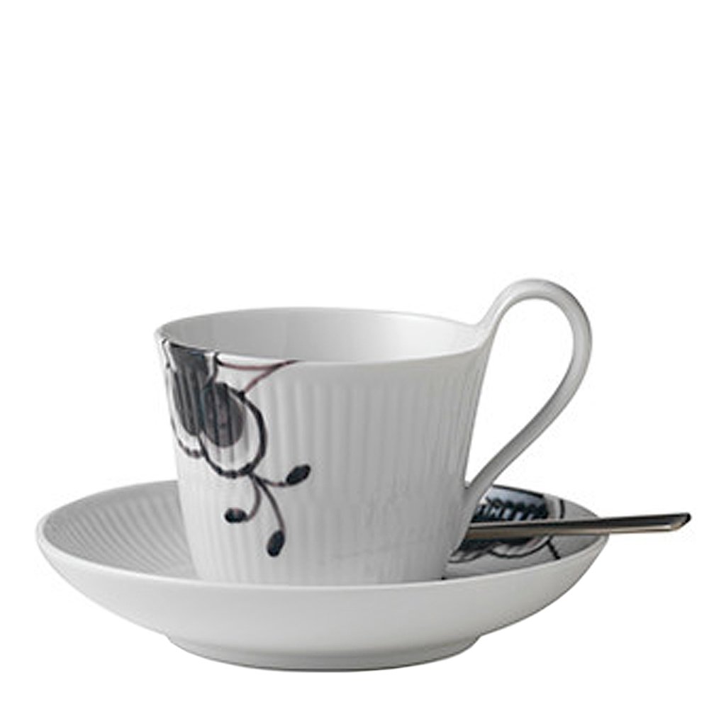 Royal Copenhagen Black Fluted Mega Kahvikuppi ja lautanen 24 cl kuvio 2
