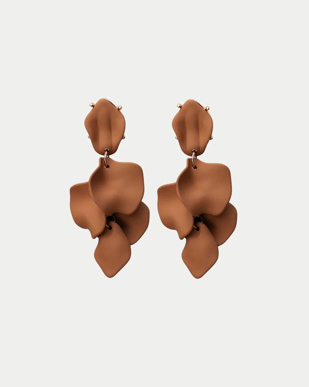 Bow 19 korvakorut Leaf Earring, kameli