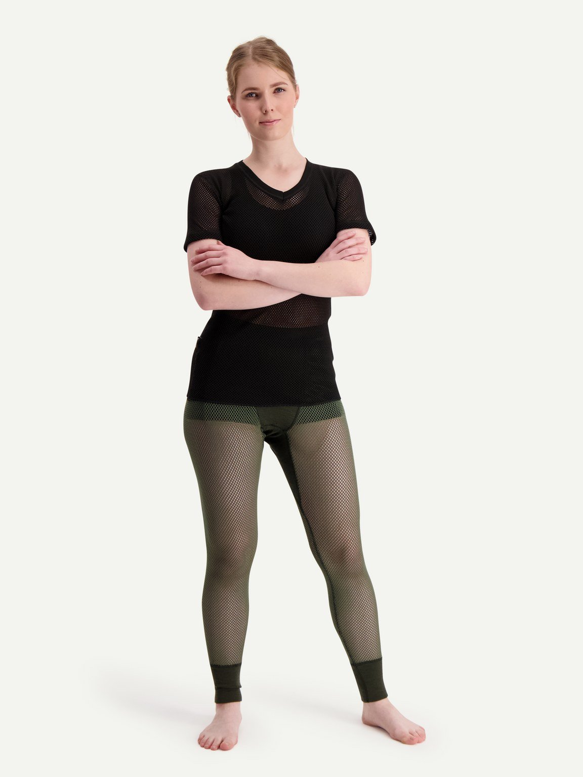 Svala Airbase V-Neck T-Paita