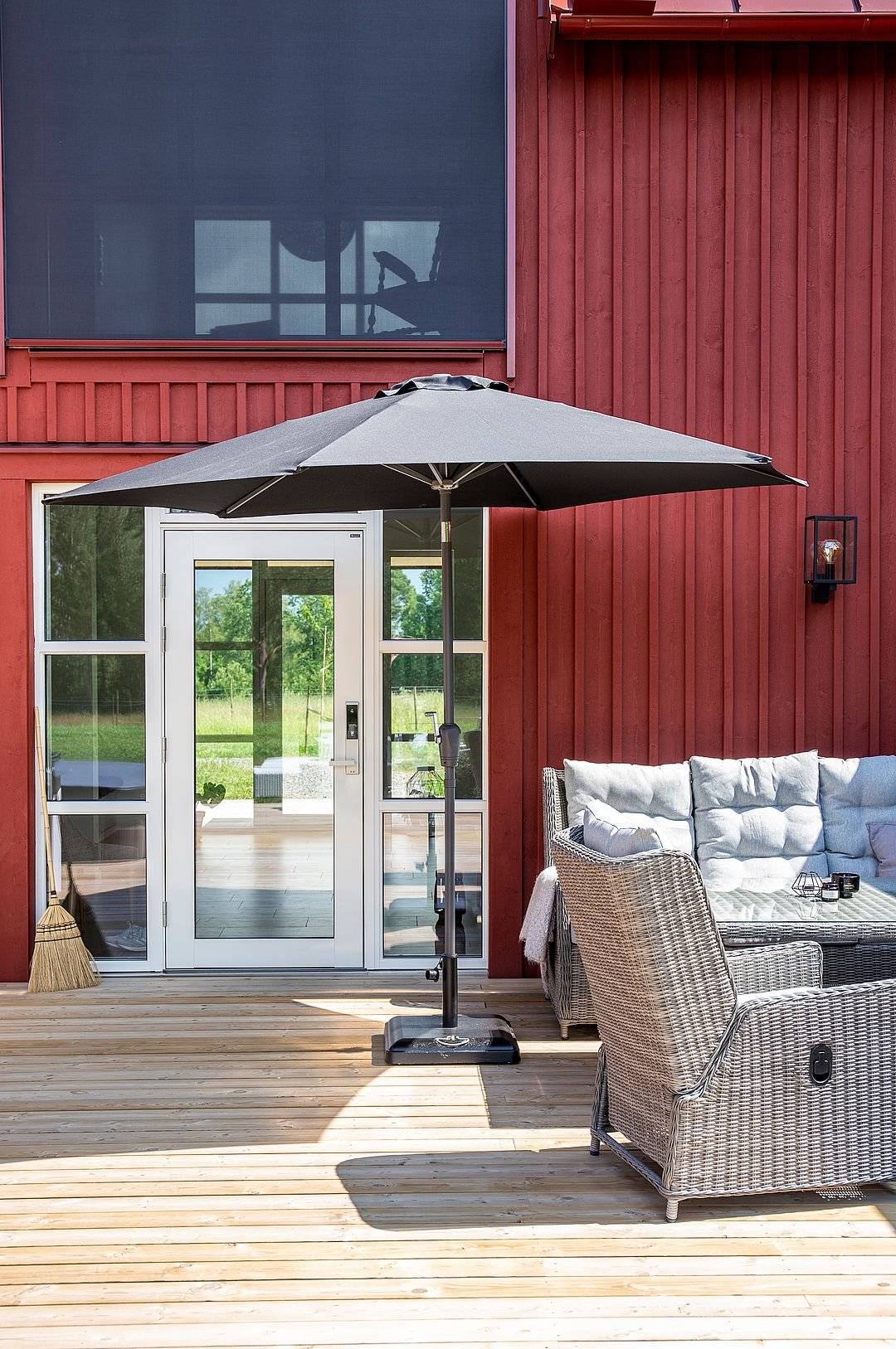 Venture Home Aurinkovarjo Leeds