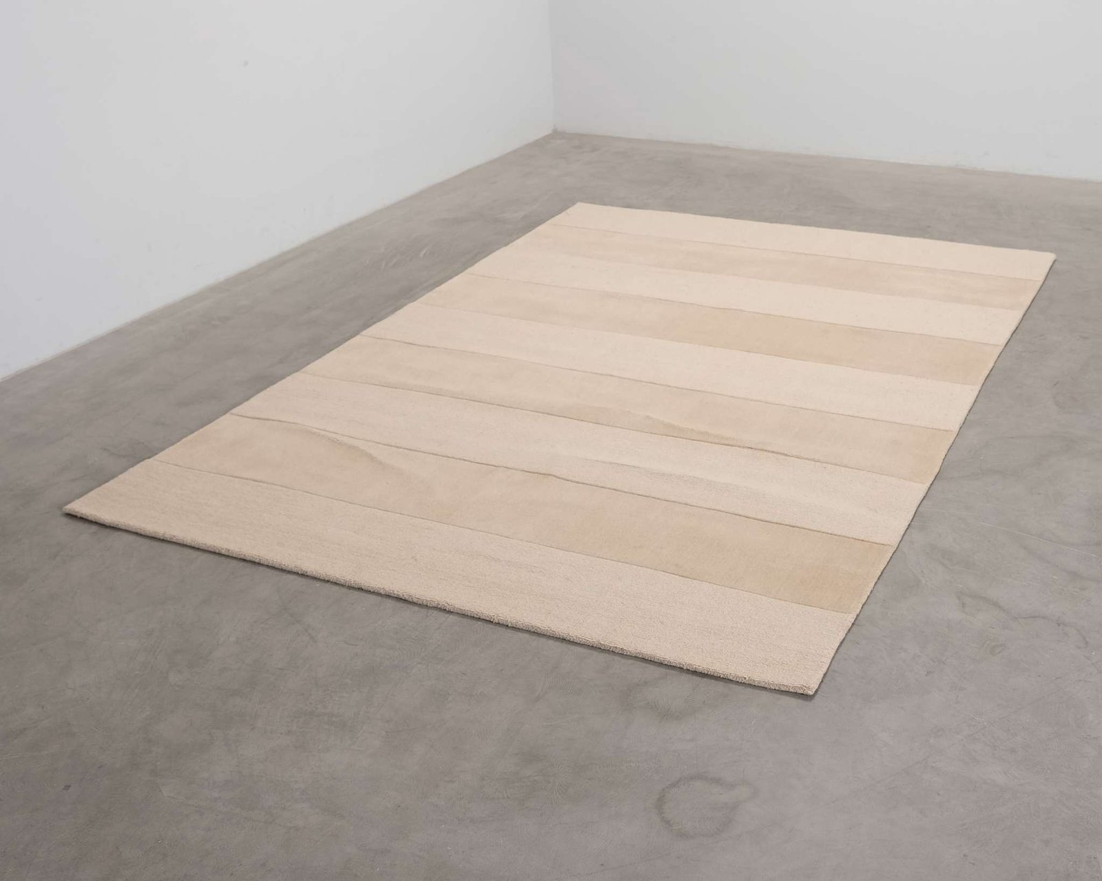 Layered Stripe Grande villamatto 200 x 300 cm Almond