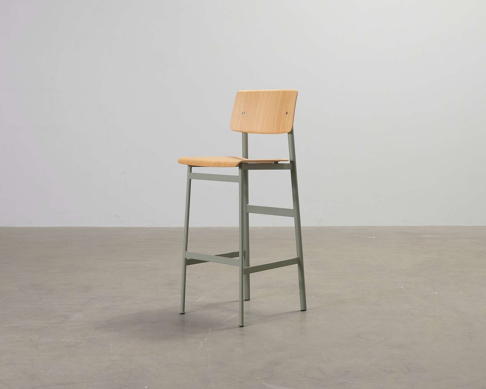 Muuto Loft baarituoli tammi / vihreä