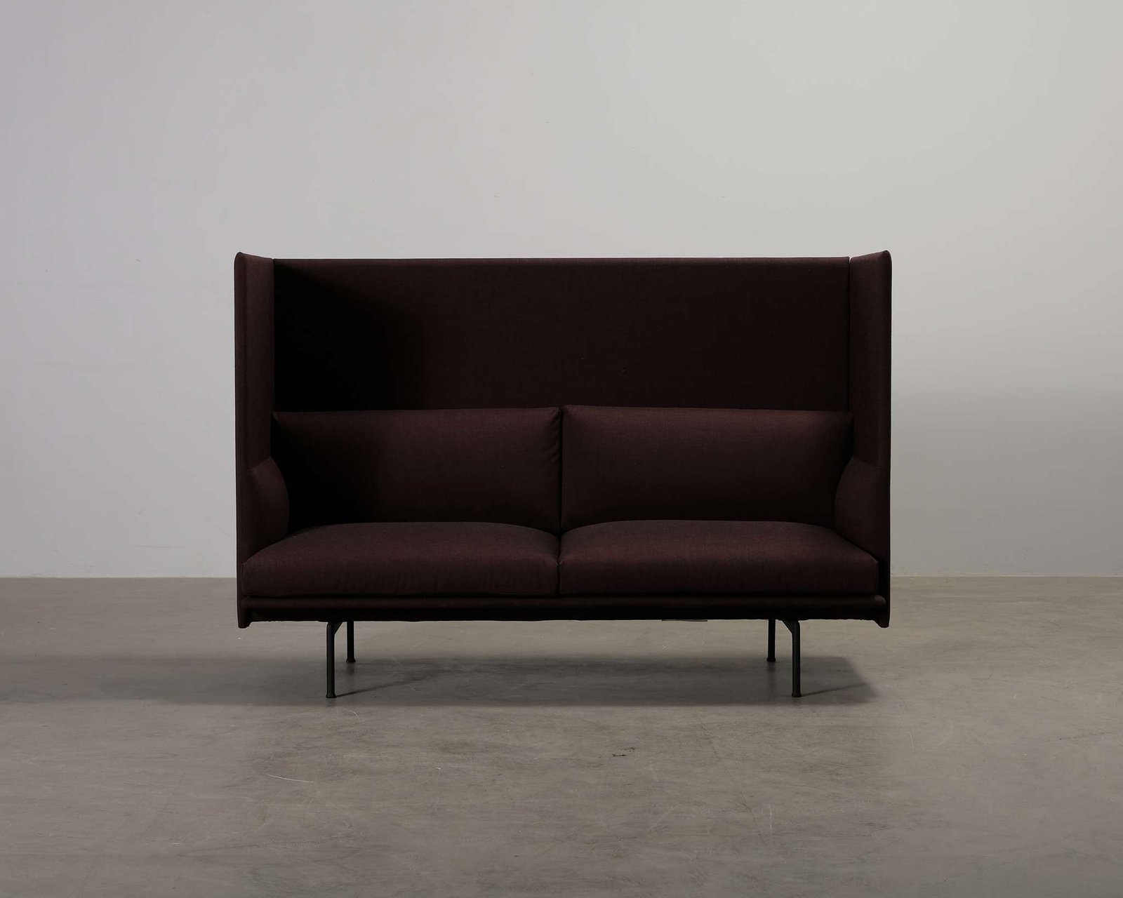 Muuto Outline Highback 2-istuttava sohva