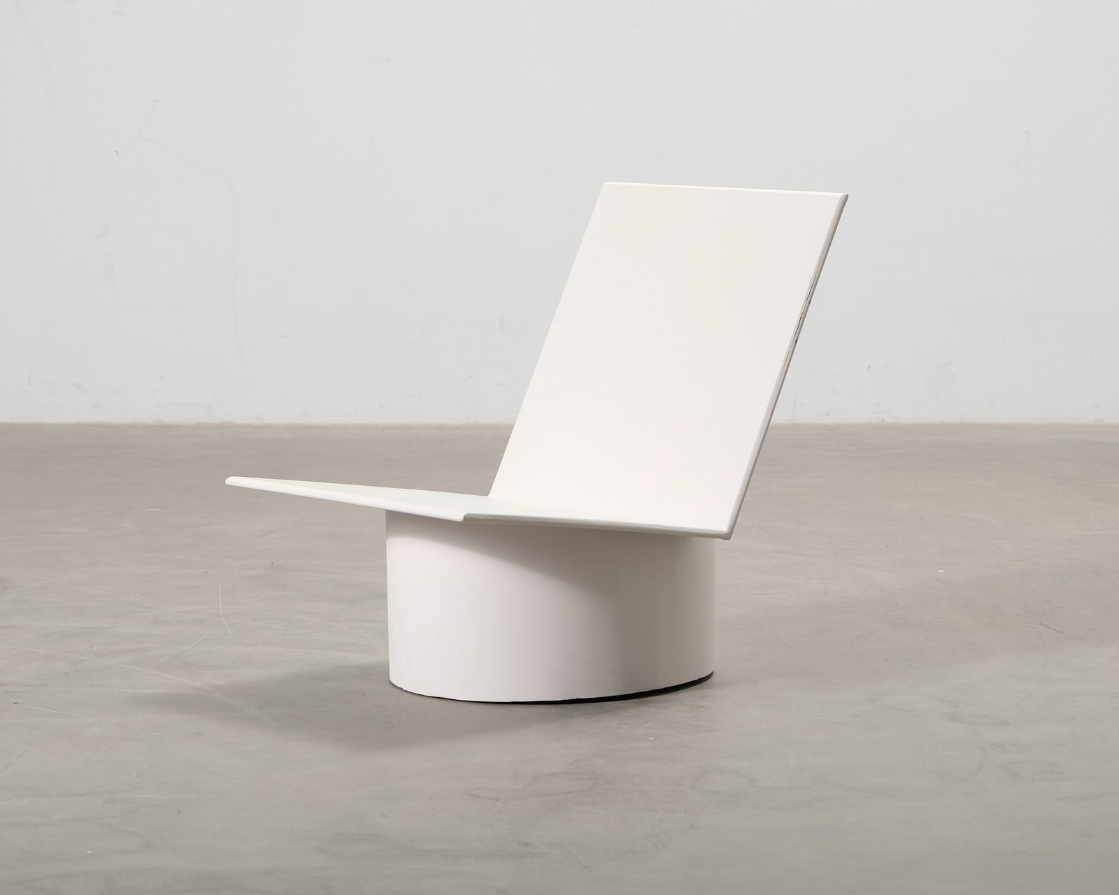 Serax Valerie terassonojatuoli valkoinen