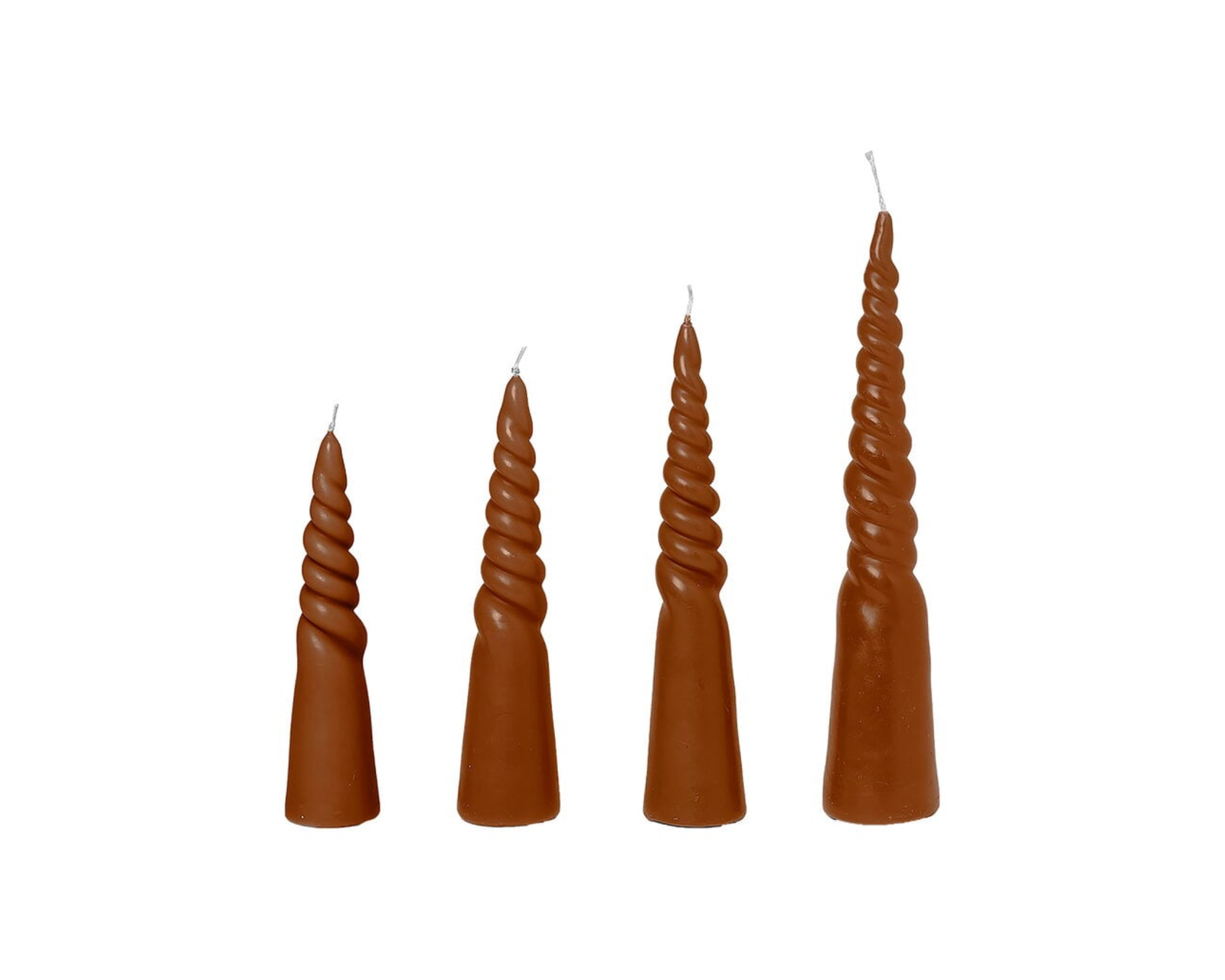 Ferm Living Twisted kynttilä Amber, 4 kpl setti