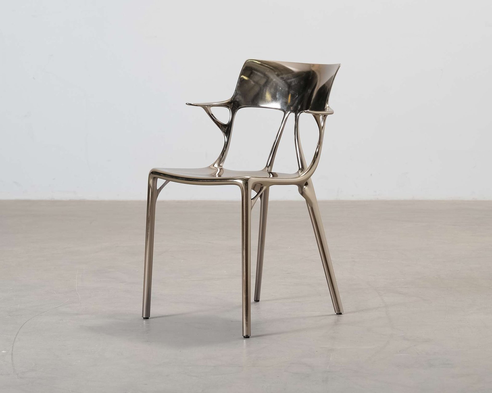 Kartell A.I. Metal tuoli pronssi