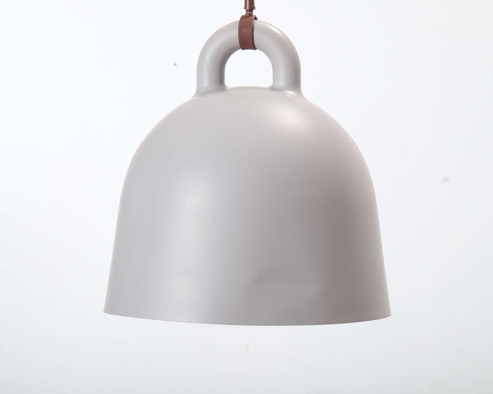 Normann Copenhagen Bell L riippuvalaisin beige