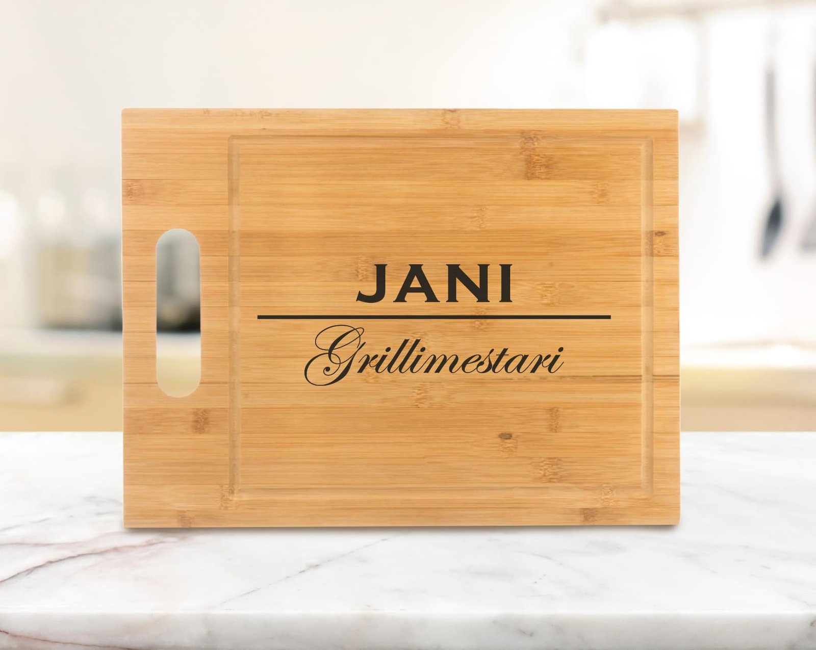 Leikkuulauta kaiverruksella