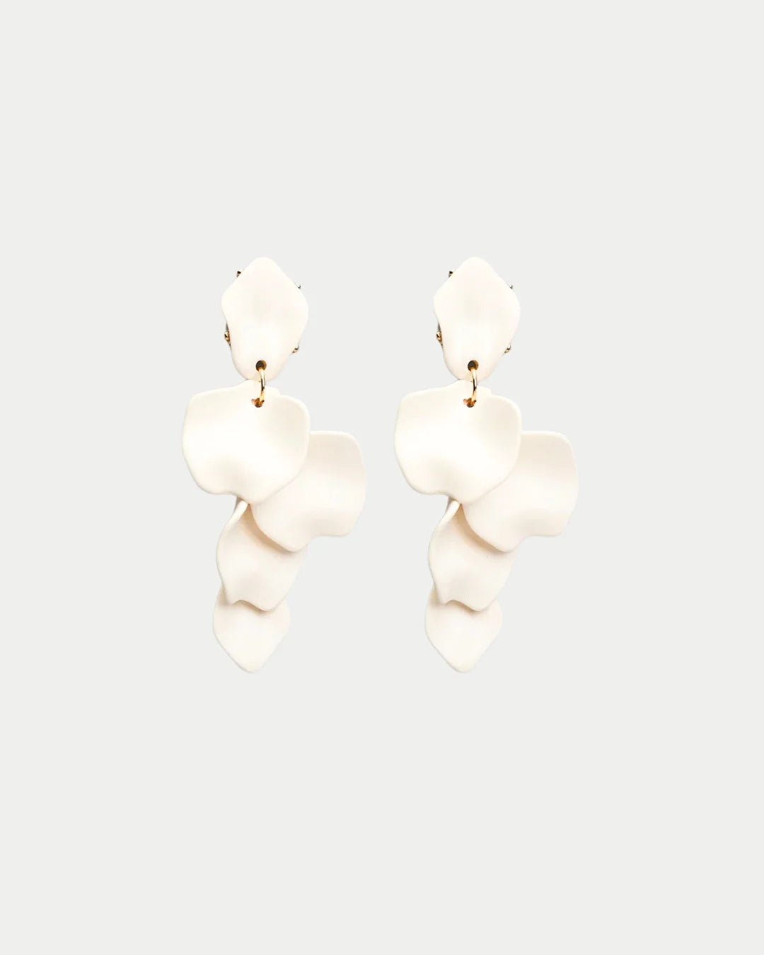 Bow 19 korvakorut Leaf Earring, luonnonvalkoinen