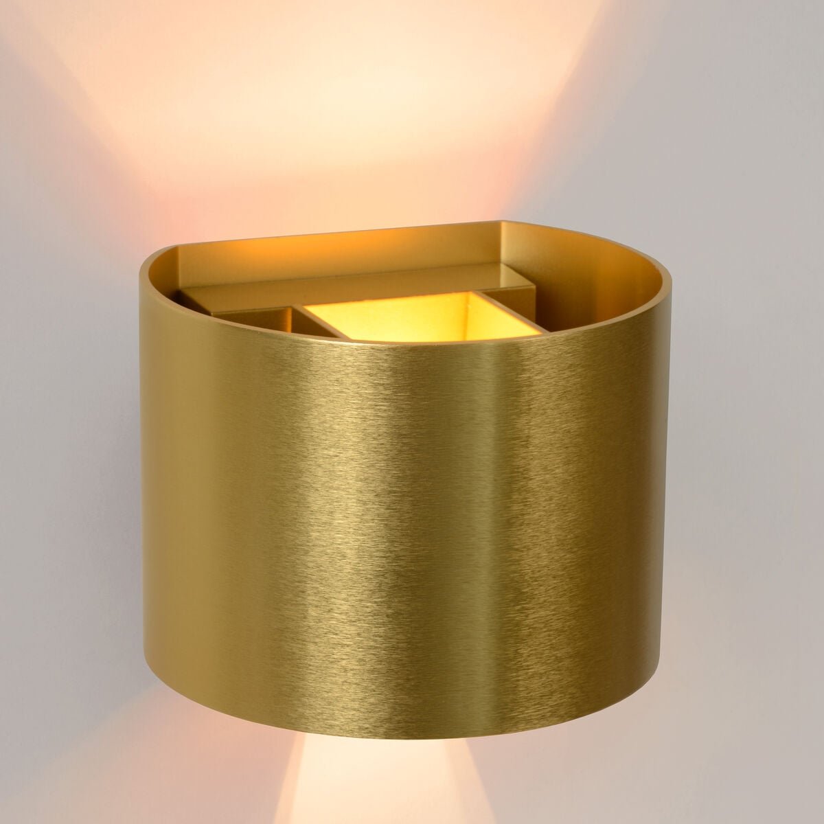 Lucide Xio LED-seinävalaisin mattakulta/messinki