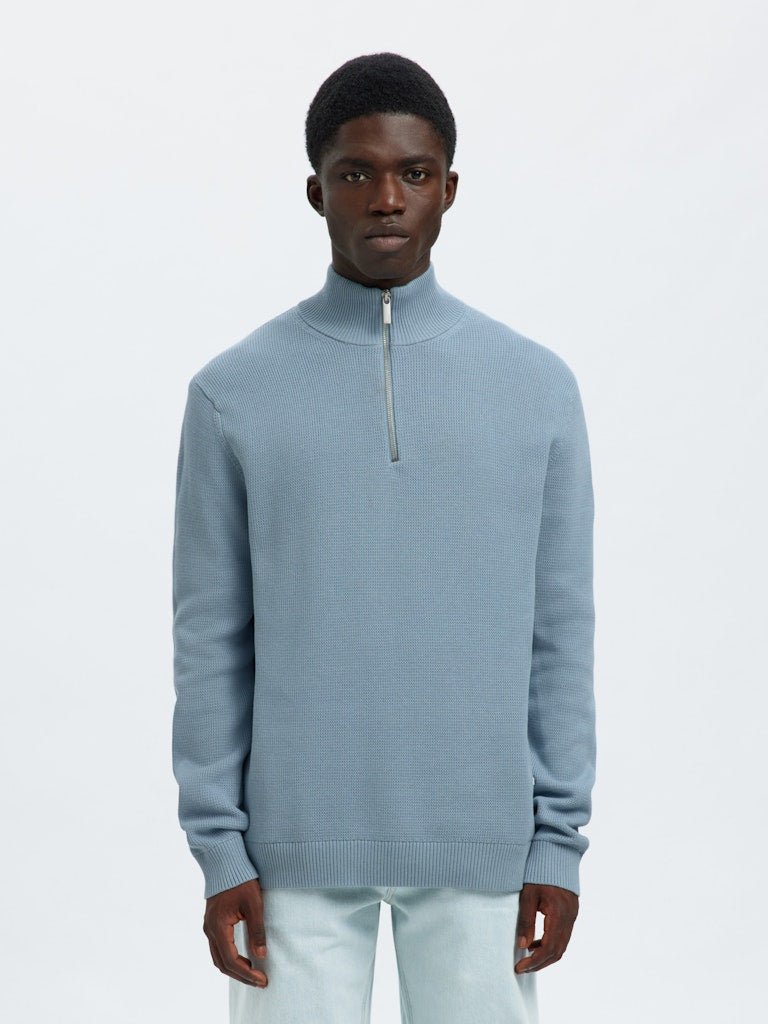 Selected Miesten Neulepusero DANE LS KNIT STRUCTURE HALF ZIP, Dusty Blue