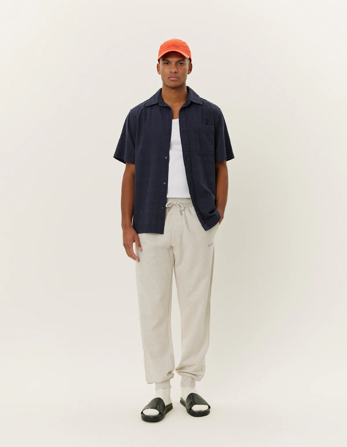 Les Deux miesten paita Charlie SS Shirt, tummansininen