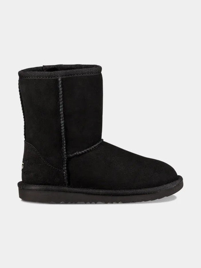 UGG saappaat, CLASSIC II Musta