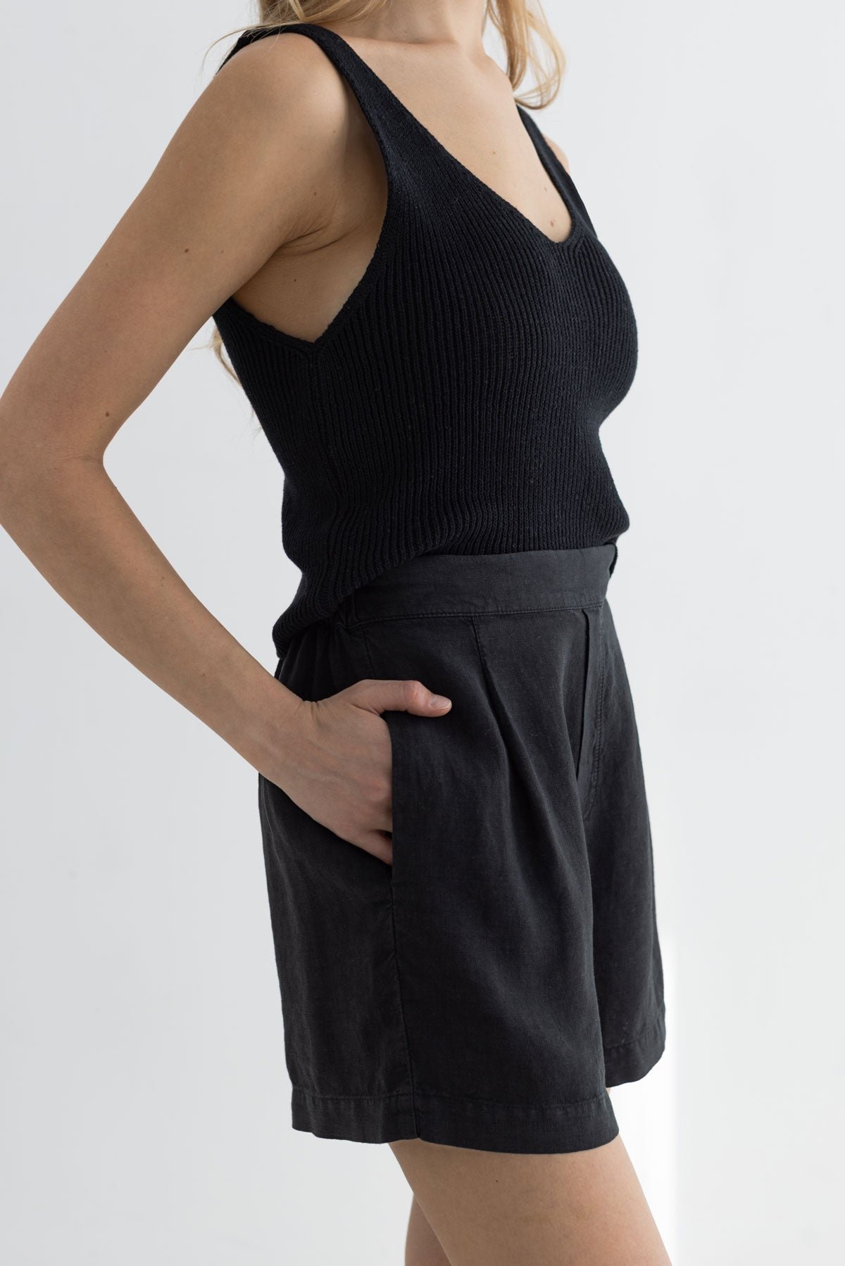 Makawao Top Black
