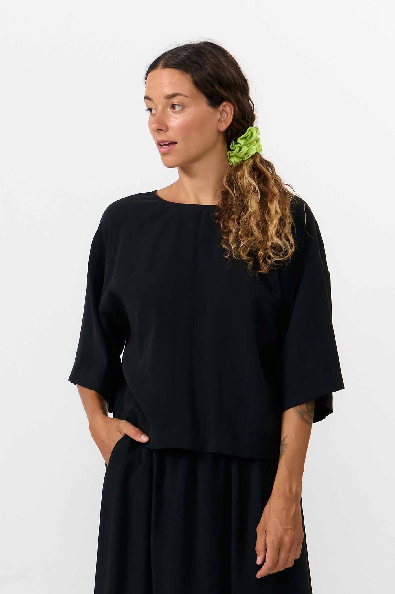 Sella Blouse Black
