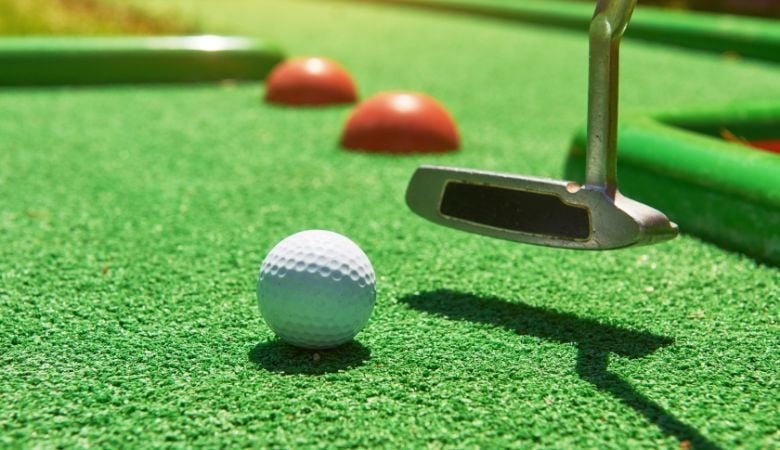 Minigolf -pelikierros kahdelle tai neljälle hengelle | jopa -46 % | Espoo, Suurpelto