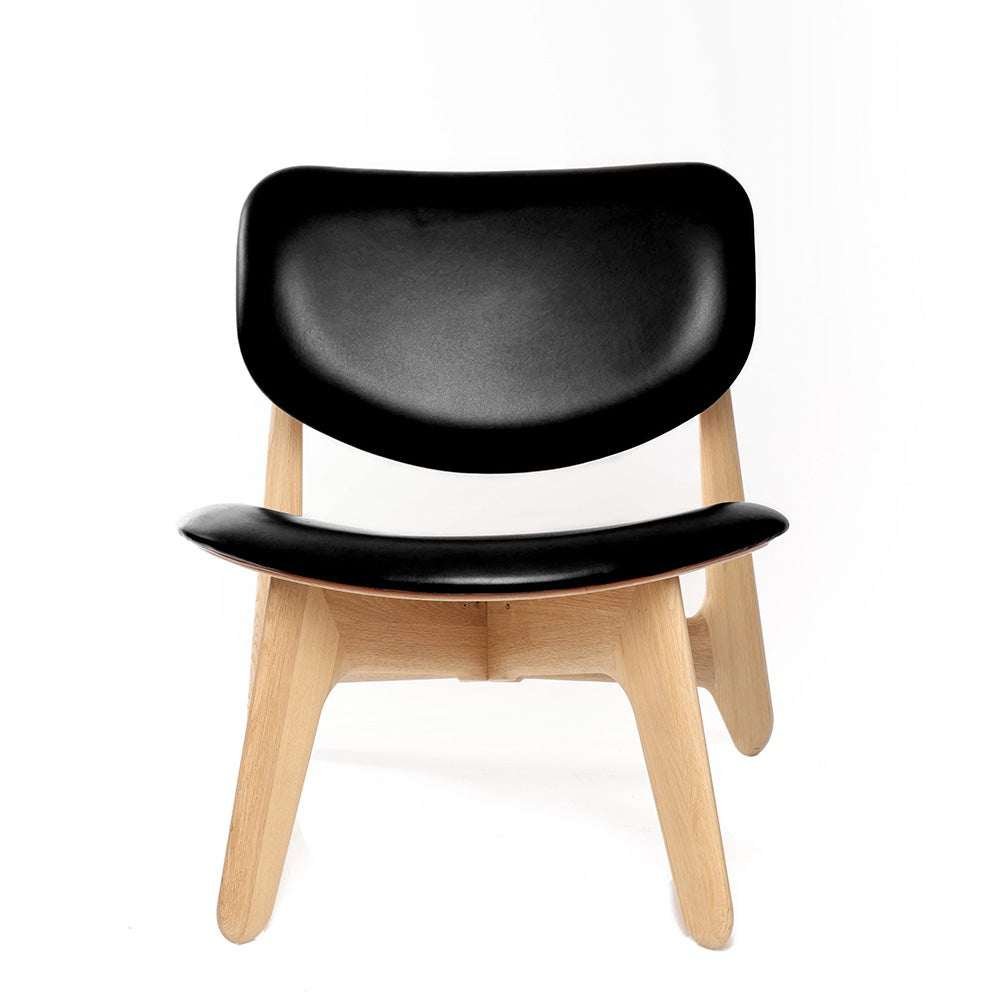Tom Dixon, Slab-lepotuoli luonnonvärinen puu ja musta nahka