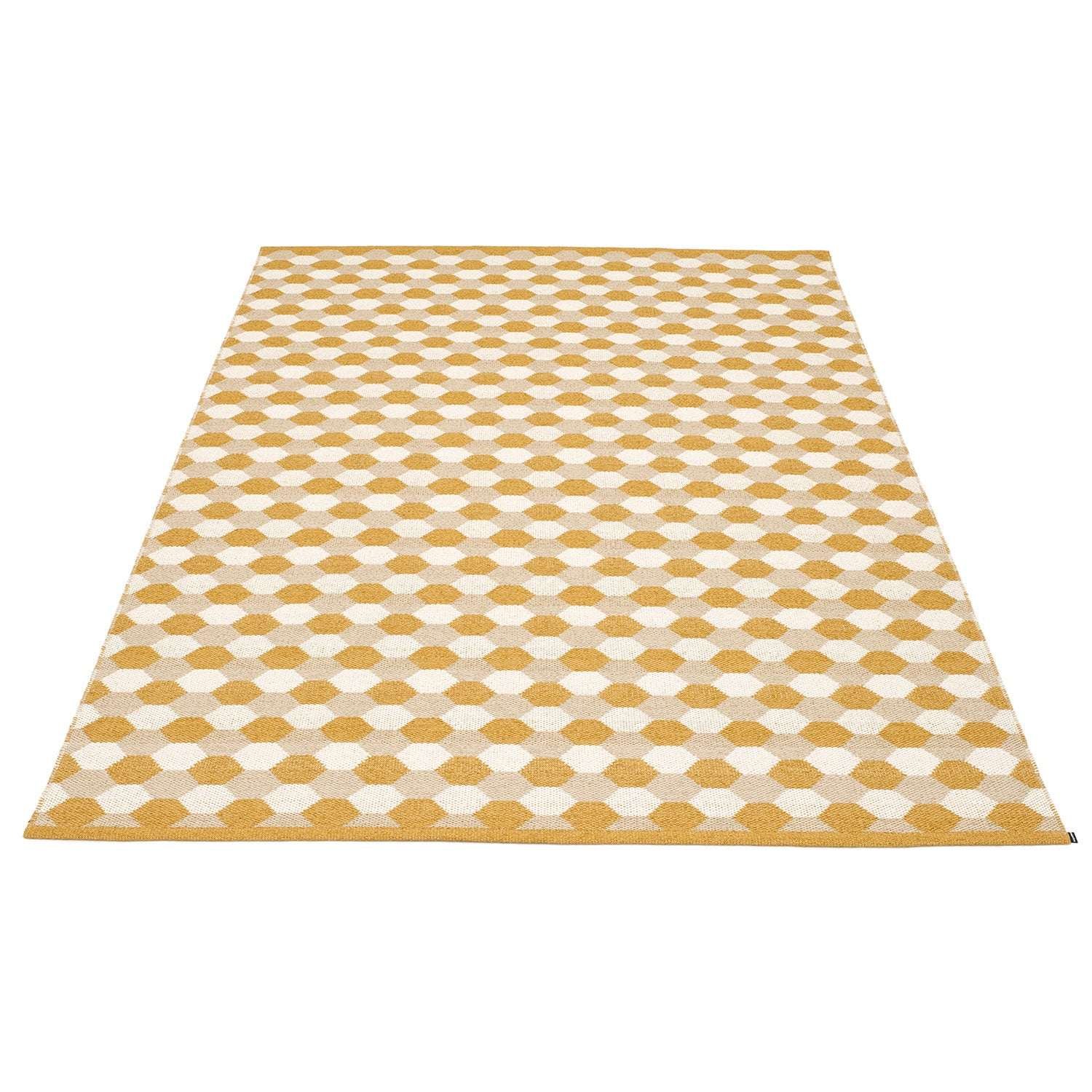 Pappelina, Dana matto 180x275 cm ochre / beige / vanilla