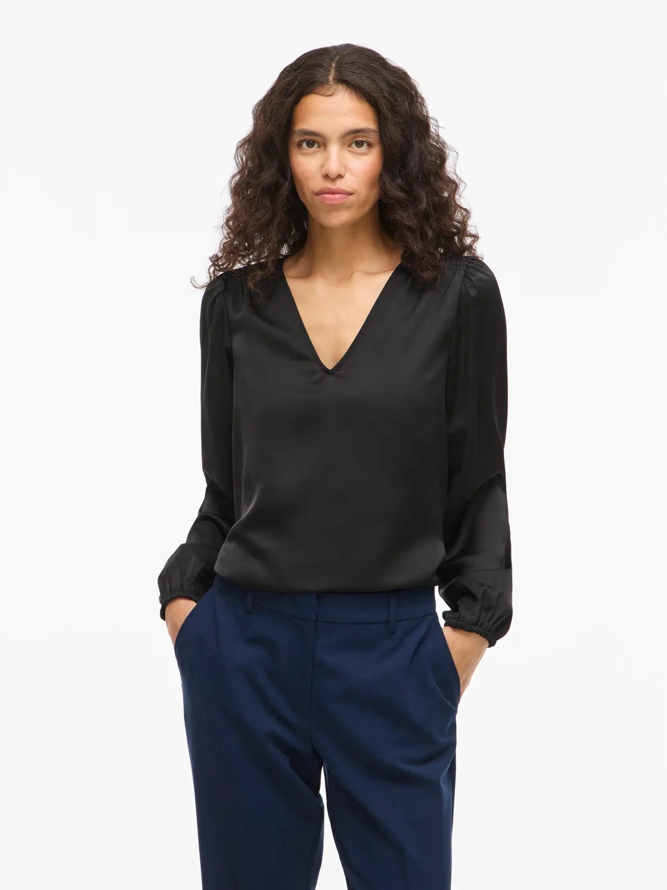 Vila naisten pusero Vielette L/S Smock Satin Top, musta