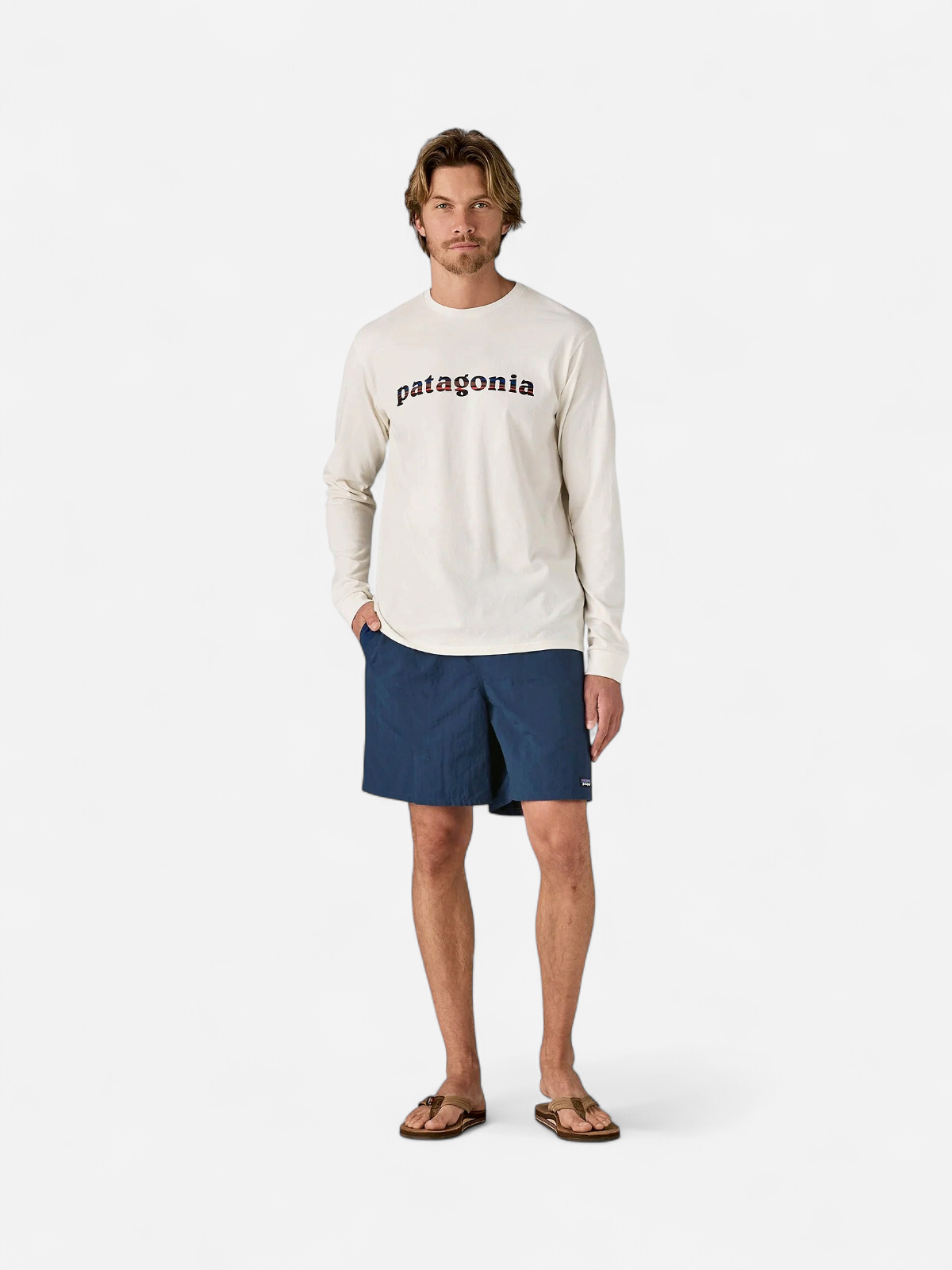 Patagonia miesten shortsit M's Baggies Longs - 7 in., tummansininen