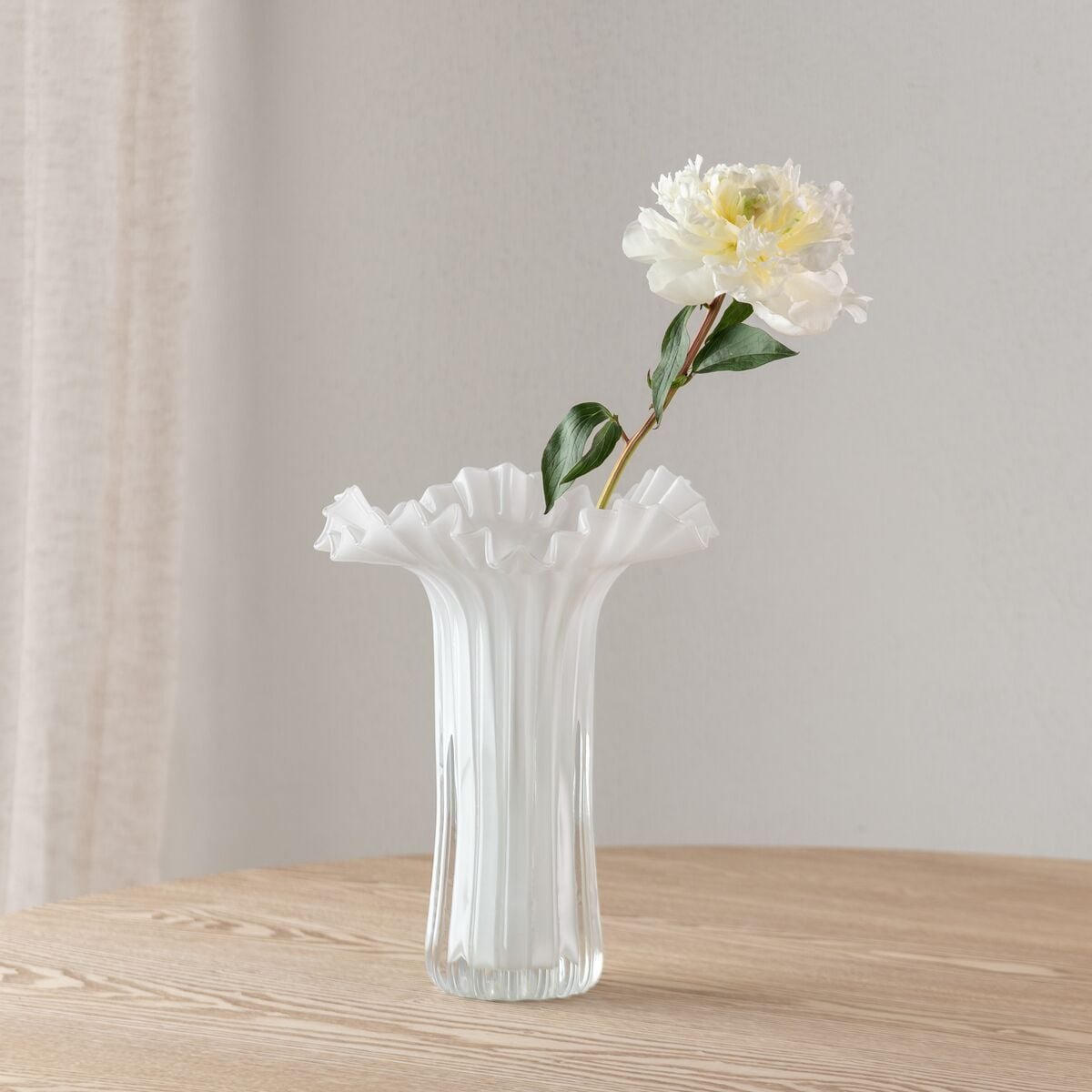 Fanni K Tanssi maljakko valkoinen 29,5 cm