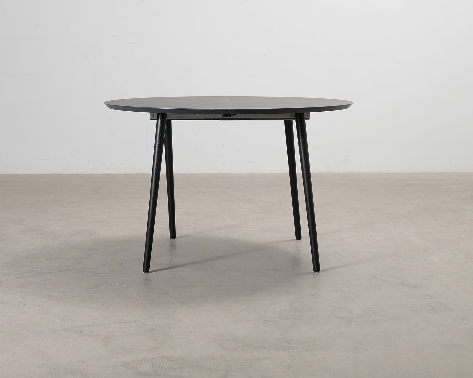 Sofacompany Amelia ruokapöytä ø 120 cm musta
