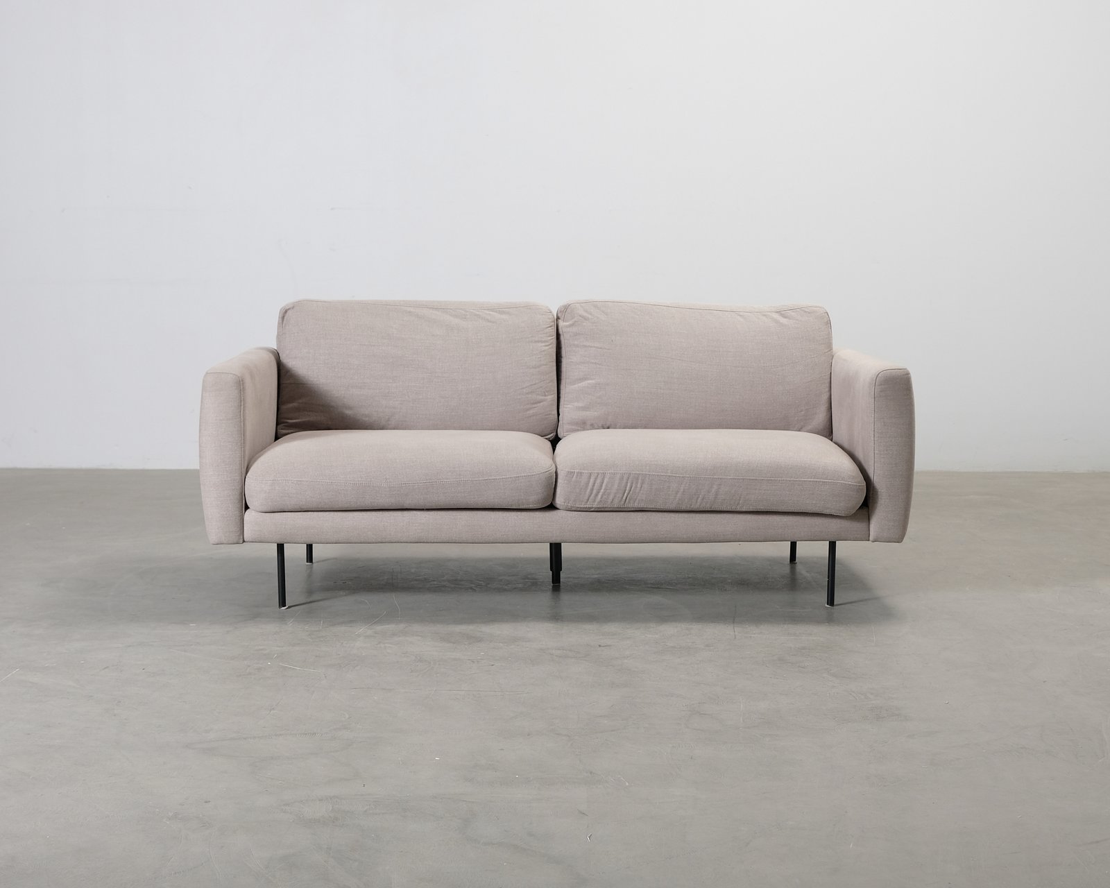 2,5-istuttava sohva beige