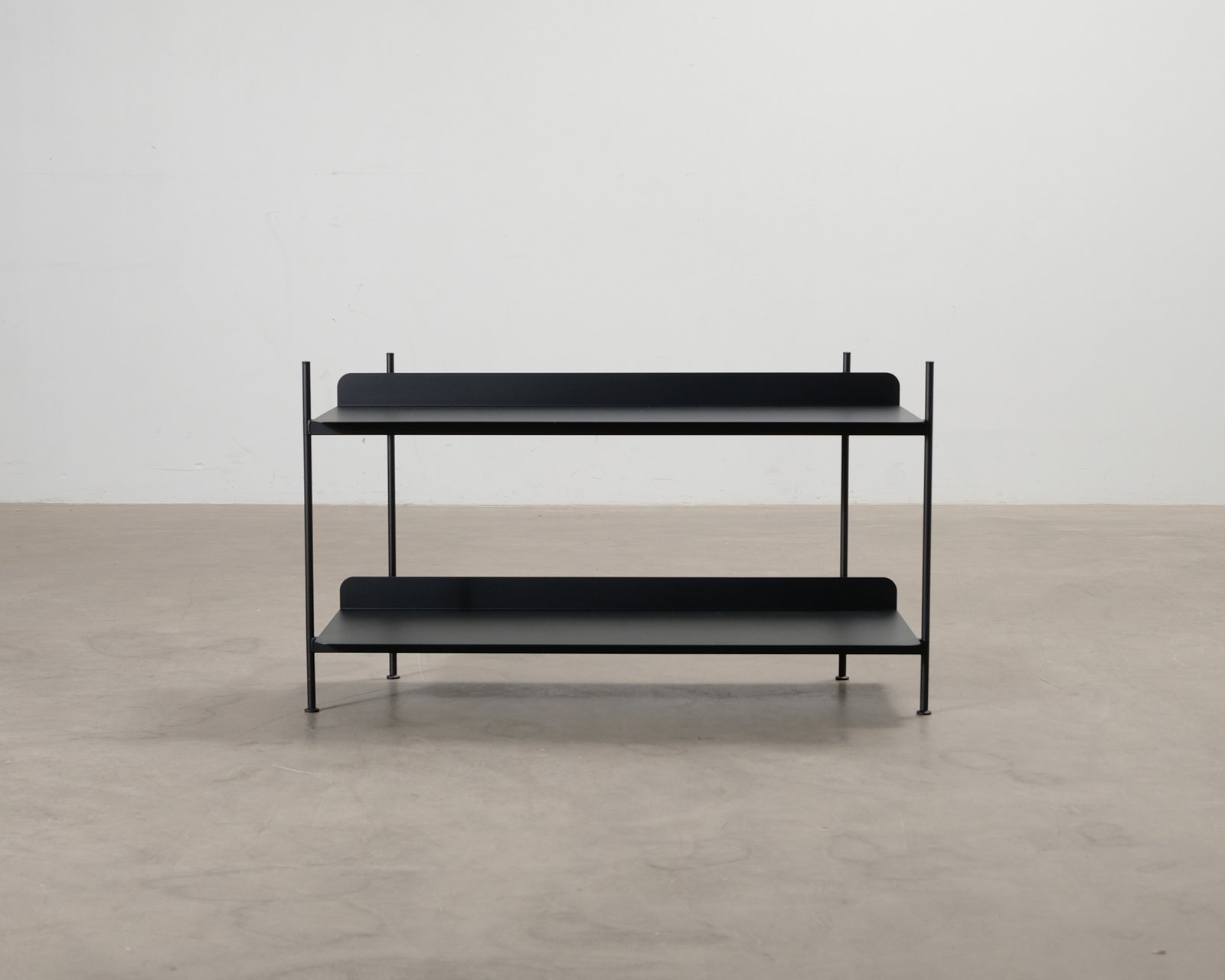 Muuto Compile Configuration 1 hylly musta