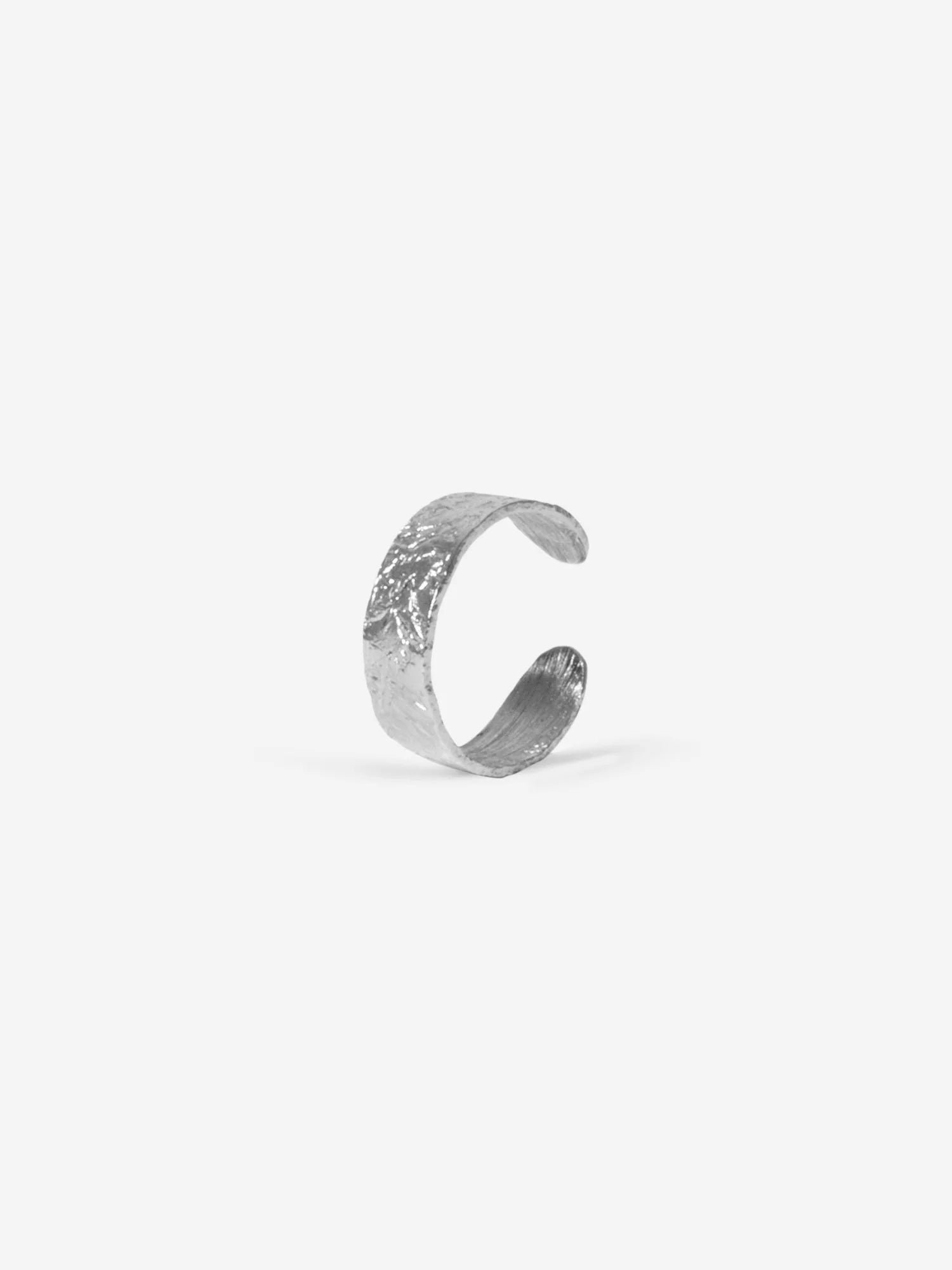 Edmond Hammered Silver Earcuff