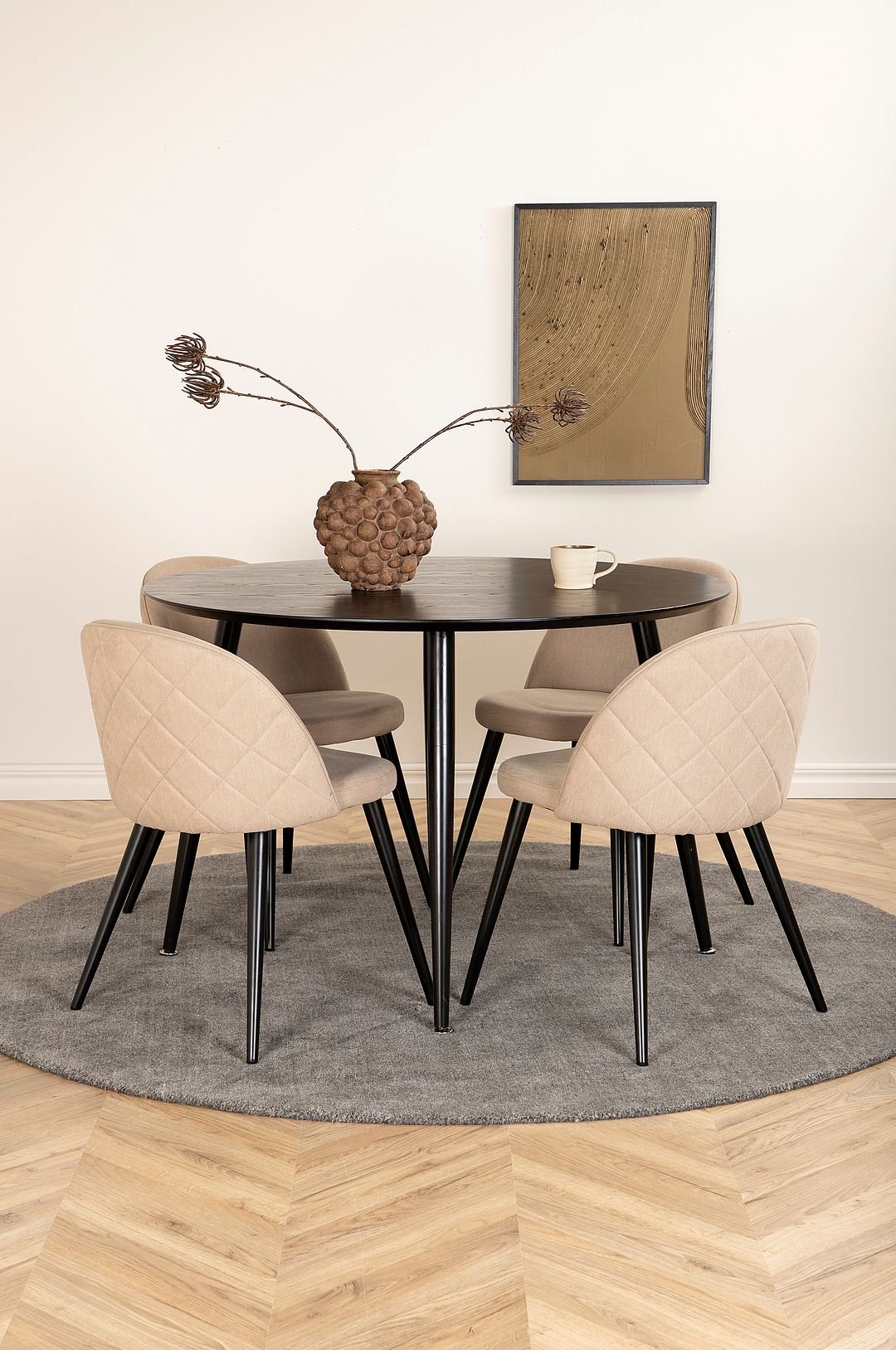 Ruokailuryhmä Dipp ja ruokapöydän tuolit  Velvet Stitches, 4 kpl