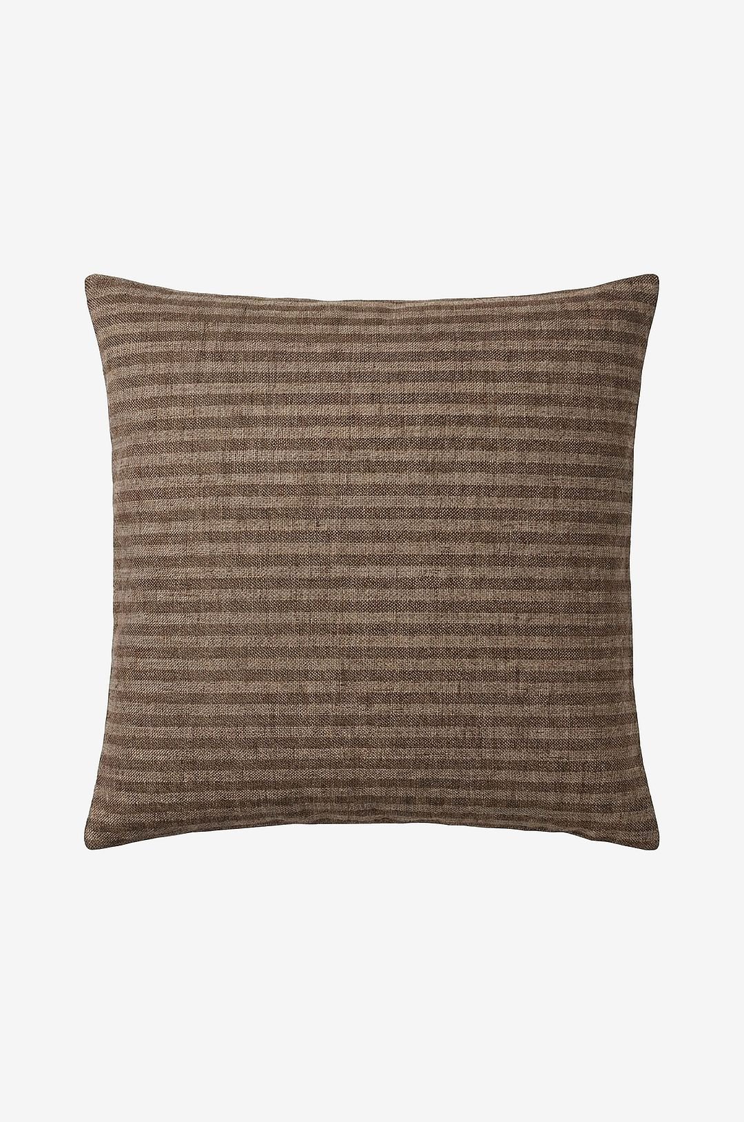 Tyynynpäällinen, Ease
